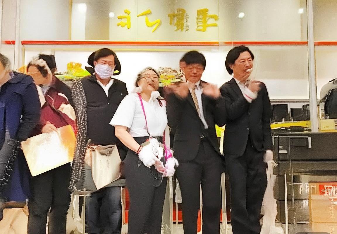 拜仁慕尼黑VS国际米兰：控球与反击战术对决深度解析(图2)