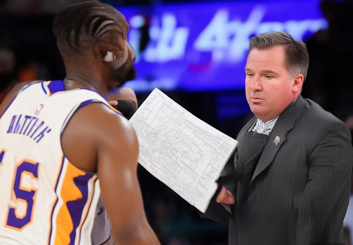 76人与湖人巅峰对决：历史与现实交汇的篮球传奇(图4)